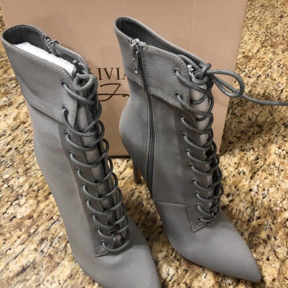 Olivia Ferguson Pointy Toe Corset Lace up Bootie  6014  NWT Boutique - Picture 5 of 13